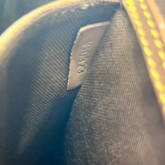 Authentic Alma PM - Picture 9 of 17